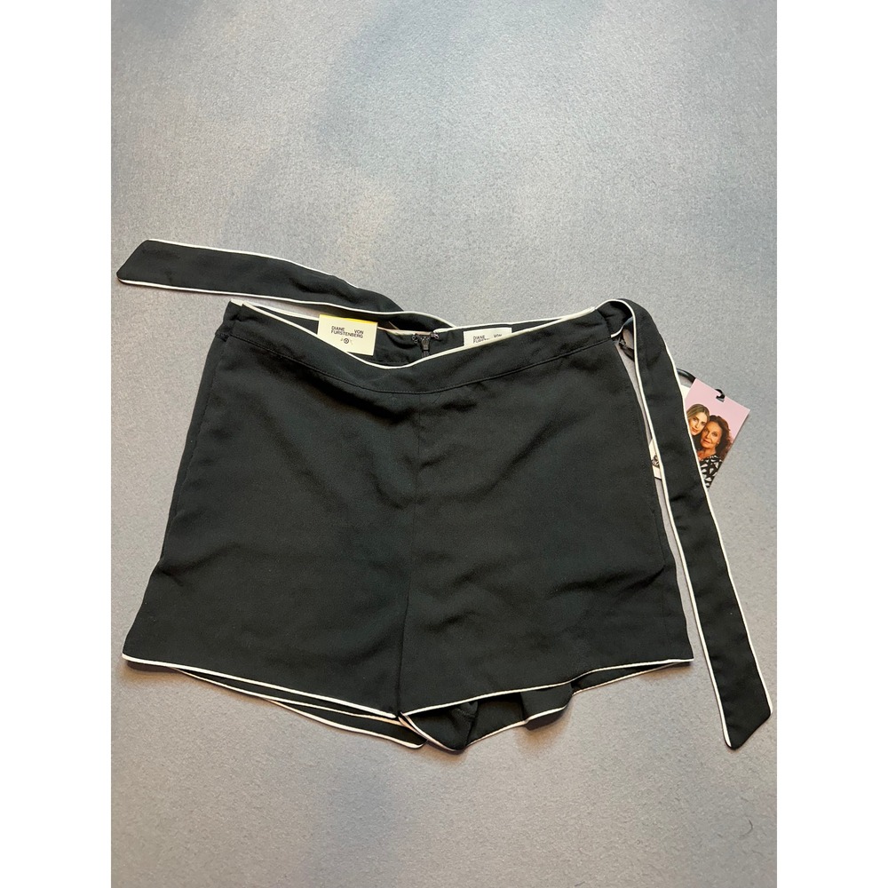 Diane von Furstenberg for Target Black Mini Skort White Piping Tie Side Small-65